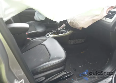 2020 Jeep Compass Latitude 4X4 из США, поврежденный, VIN 3C4NJDBB7LT240789